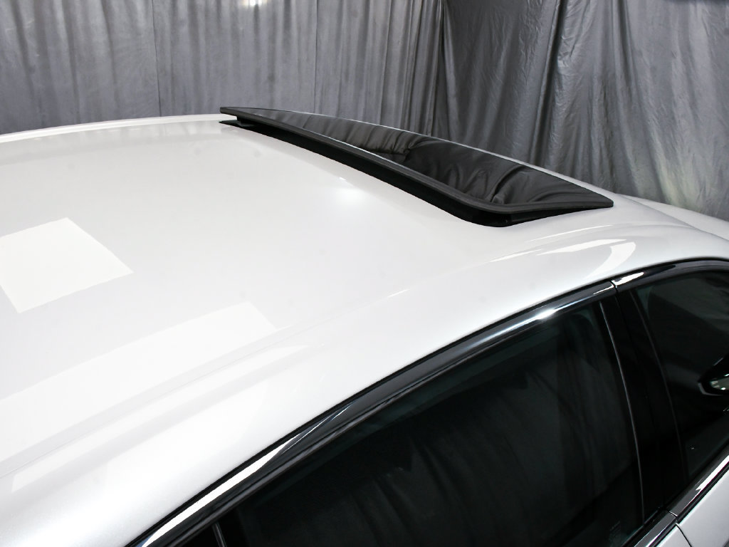 Used 2022 Lexus LS 500h AWD w/ Luxury Package image 91