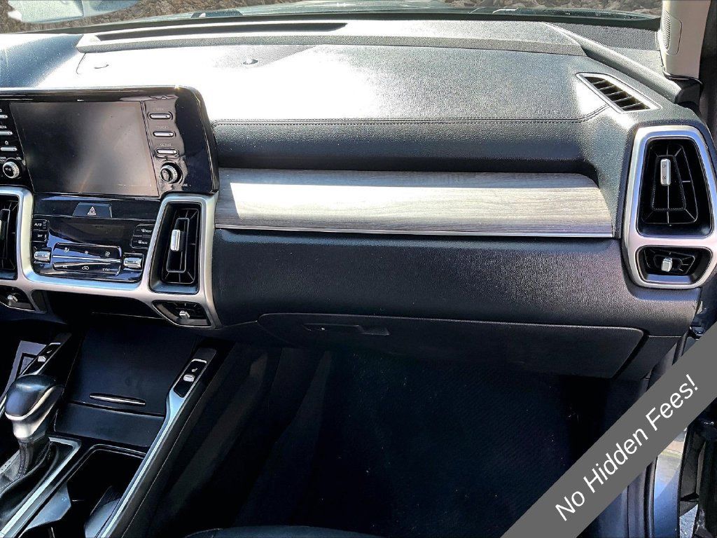 Used 2021 Kia Sorento EX AWD/4WD image 13