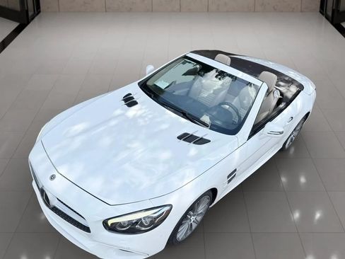 Used 2018 Mercedes-Benz SL 450 image 23