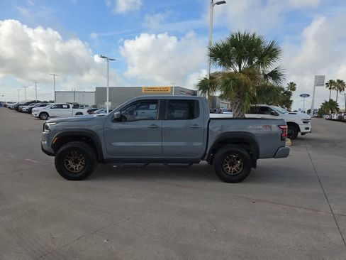 Used 2024 Nissan Frontier PRO-4X w/ Technology Package AWD/4WD image 11