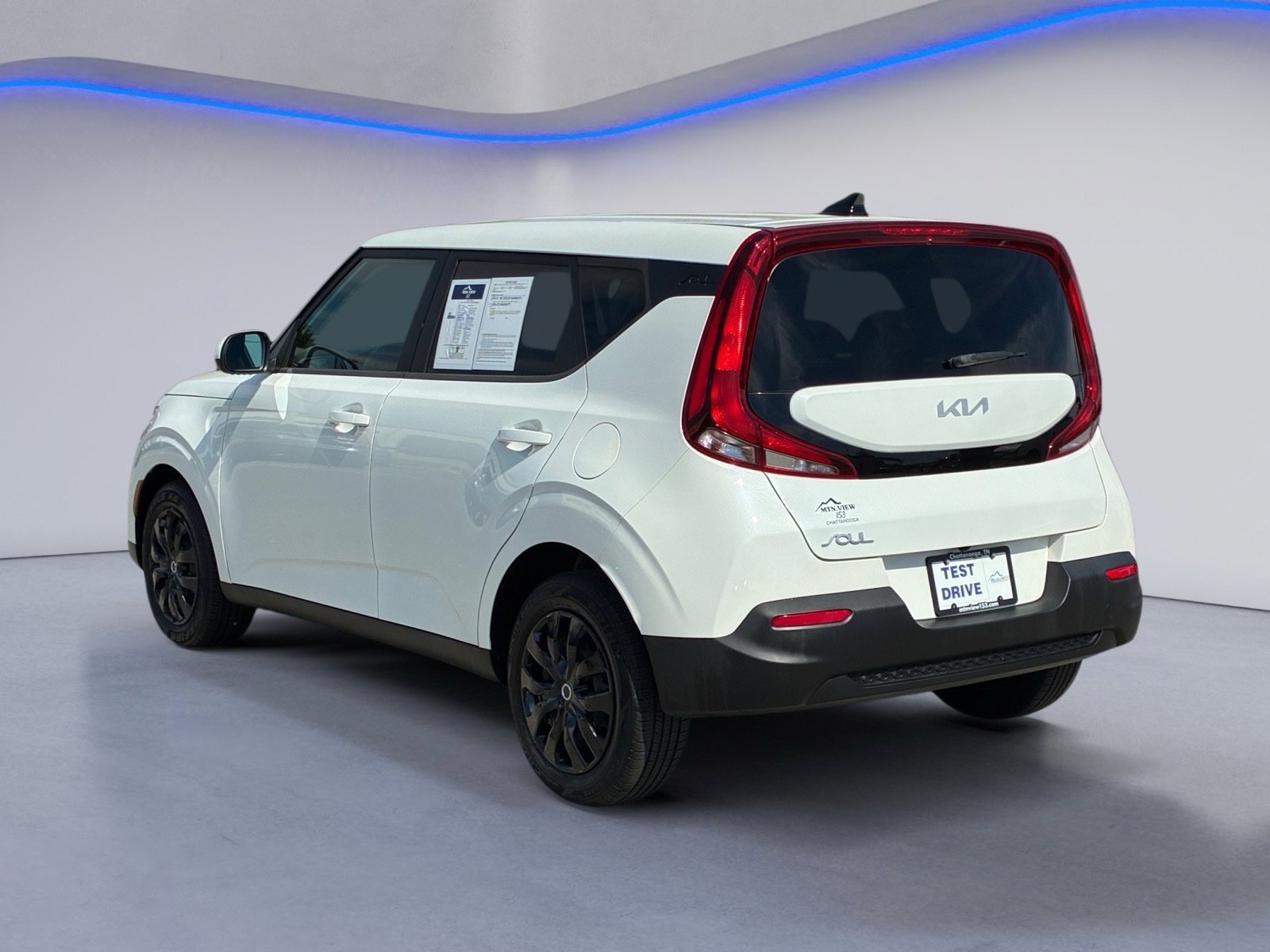 Used 2022 Kia Soul LX FWD image 7