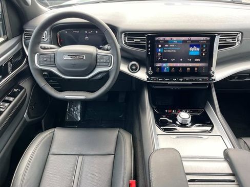 New 2026 Jeep Grand Wagoneer L 4WD image 3