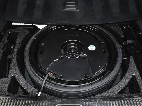 Used 2018 Audi SQ5 Premium Plus w/ Navigation Package image 75