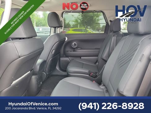 Certified 2026 Hyundai Palisade SEL AWD/4WD image 11