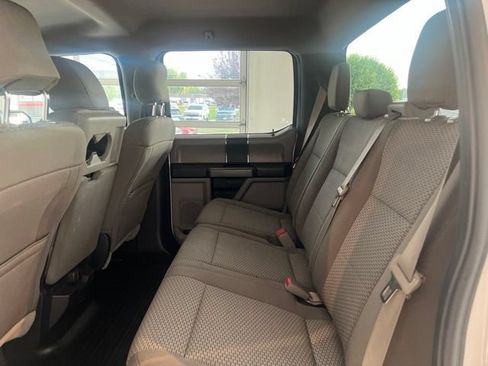 Used 2017 Ford F150 XLT AWD/4WD image 23