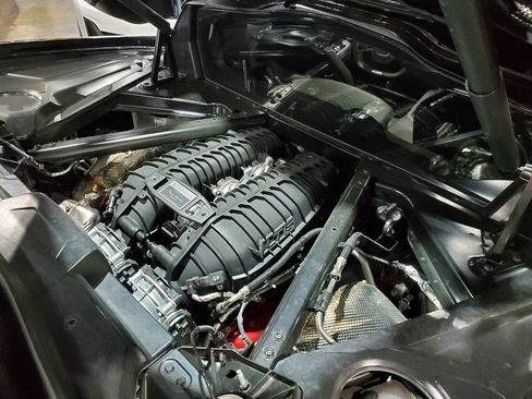 Used 2025 Chevrolet Corvette Z06 RWD image 41