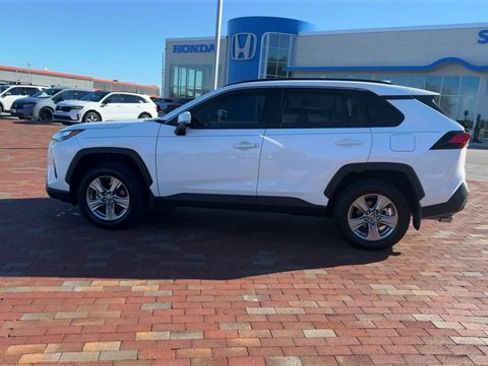 Used 2024 Toyota RAV4 XLE w/ Convenience Package image 8