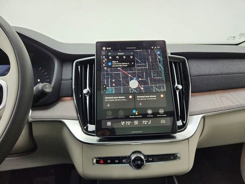 New 2026 Volvo XC90 B6 Ultra w/ Protection Package image 23