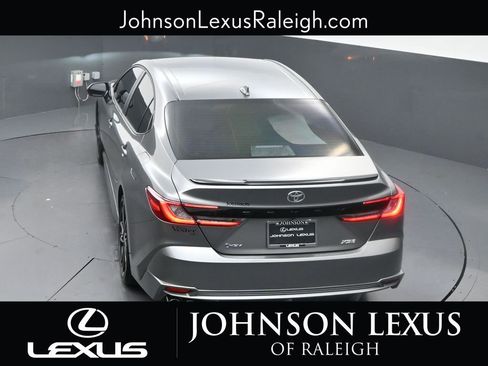 Used 2026 Toyota Camry XSE FWD image 26