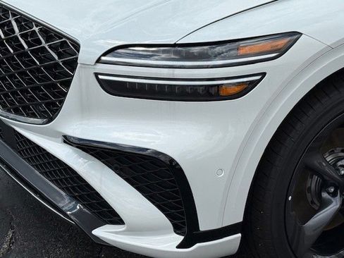 New 2026 Genesis GV70 2.5T Sport Prestige AWD/4WD image 11