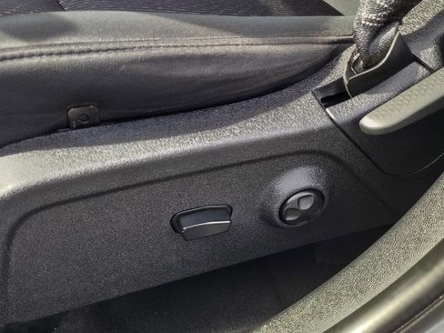 Used 2011 Dodge Journey Mainstreet w/ Popular Equipment Group image 14