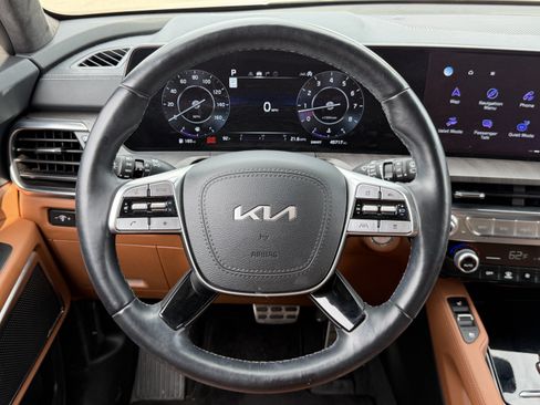 Used 2024 Kia Telluride SX Prestige X-Pro AWD/4WD image 17