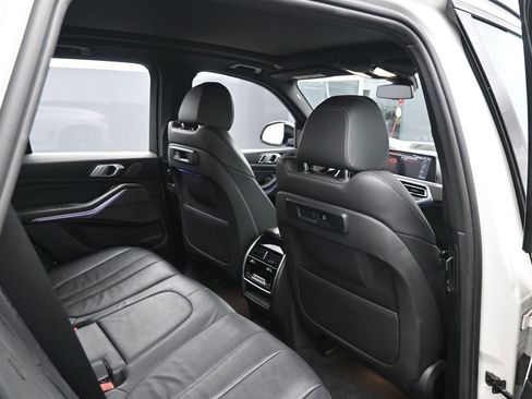 Used 2019 BMW X5 xDrive40i w/ M Sport Package AWD/4WD image 27