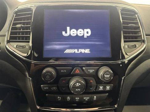 Used 2020 Jeep Grand Cherokee Laredo w/ Quick Order Package 2BN North AWD/4WD image 15