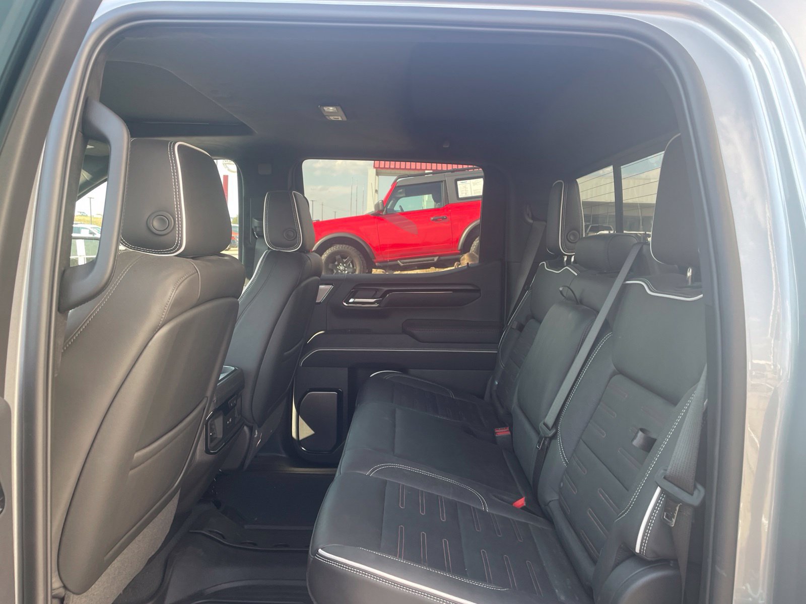 Used 2026 GMC Sierra 1500 AT4X AWD/4WD image 8