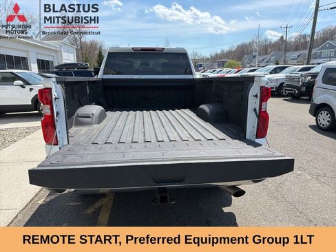 Used 2024 Chevrolet Silverado 2500 LT AWD/4WD image 9