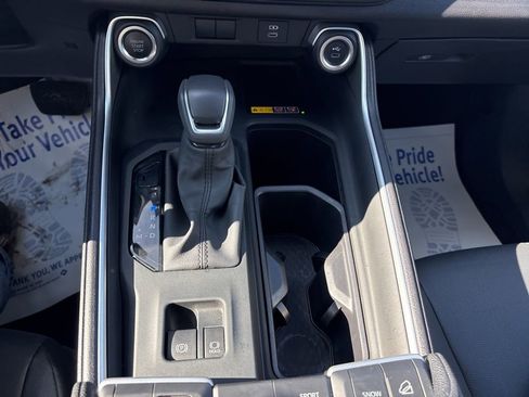 Used 2025 Toyota Grand Highlander XLE image 47