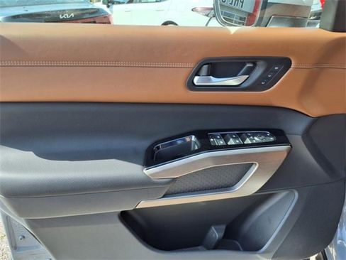 Certified 2024 Nissan Pathfinder Platinum w/ Cargo Package image 3