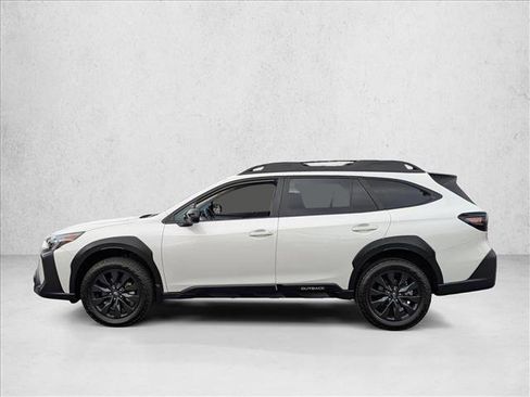Used 2024 Subaru Outback Onyx Edition AWD/4WD image 2