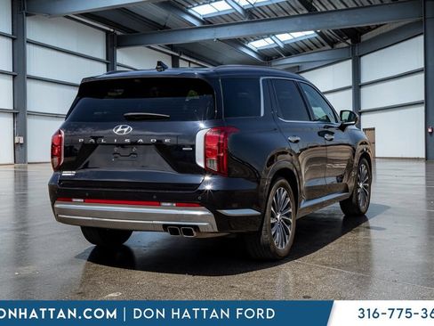 Used 2024 Hyundai Palisade Calligraphy AWD/4WD image 21