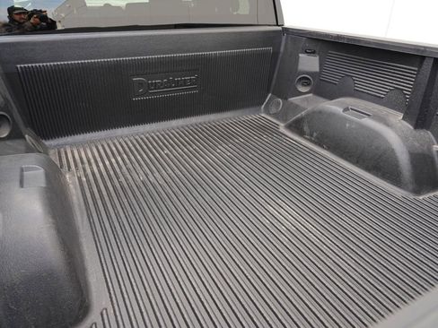 Used 2022 Chevrolet Silverado 1500 RST image 25