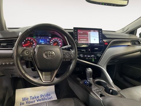Used 2023 Toyota Camry XSE w/ Navigation Package image 11