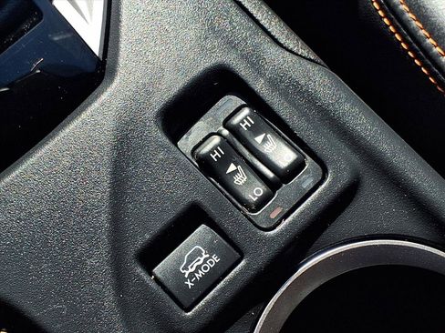 Used 2023 Subaru Crosstrek 2.5i Limited w/ Moonroof Package image 25