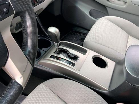 Used 2015 Toyota Tacoma PreRunner w/ SR5 Package image 15