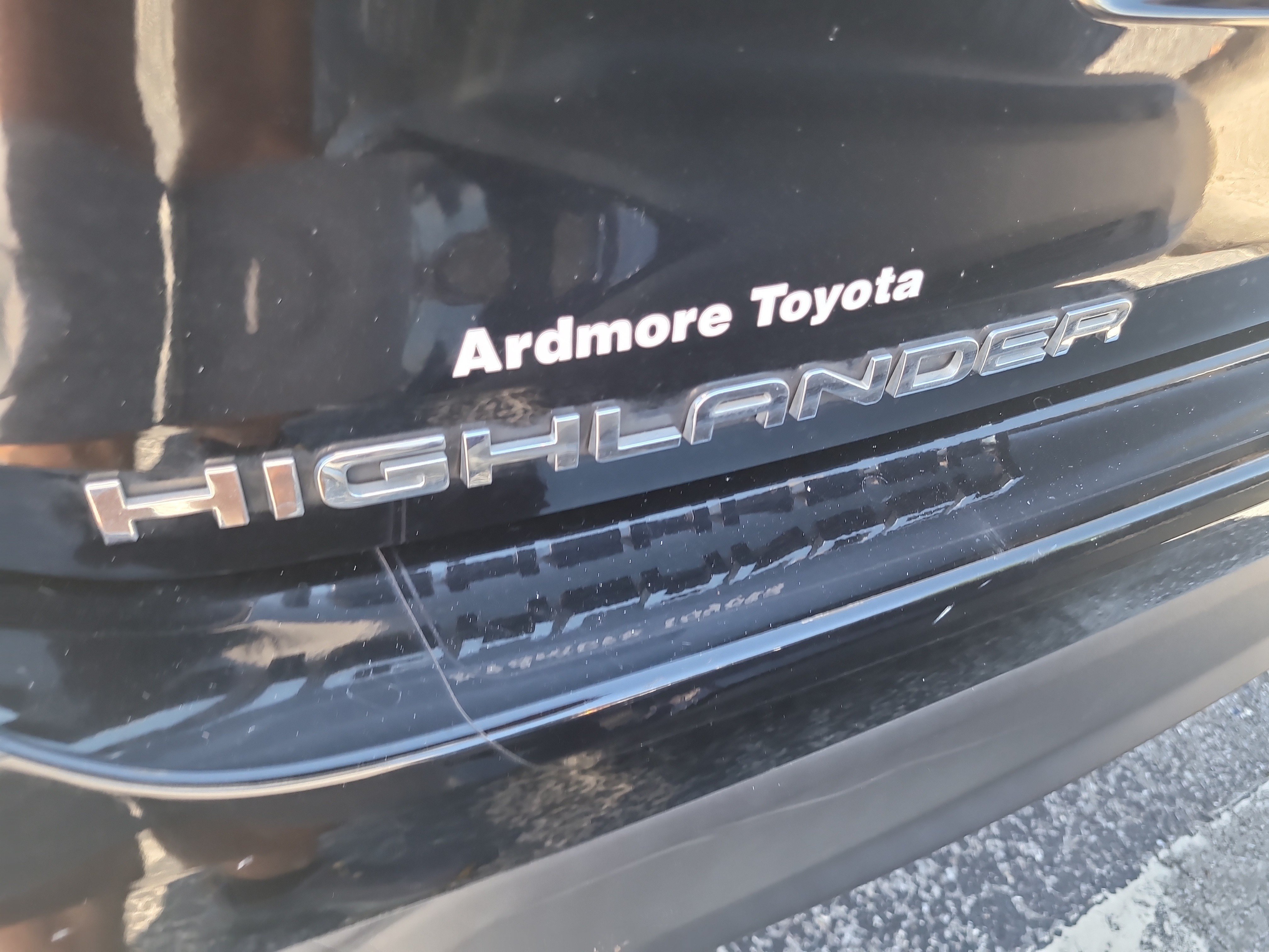 Used 2020 Toyota Highlander XLE AWD/4WD image 10