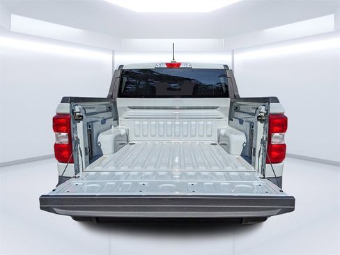 Used 2023 Ford Maverick XLT image 13