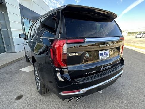 New 2026 GMC Yukon Denali image 9