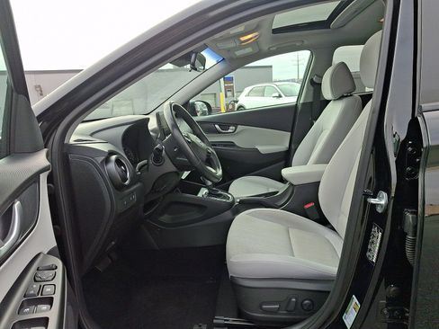 Certified 2023 Hyundai Kona SEL w/ Convenience Package image 15