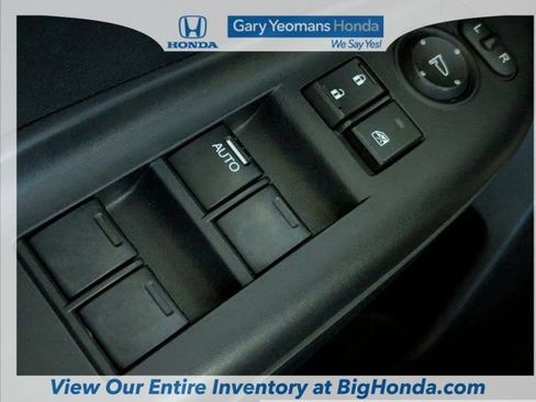 Used 2015 Honda Fit EX image 20