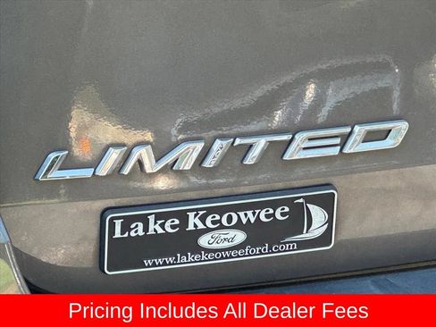 Used 2021 Ford Explorer Limited w/ Hybrid Equipment Group 310A AWD/4WD image 9