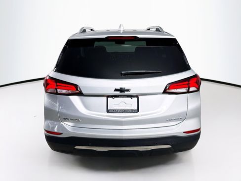 Used 2022 Chevrolet Equinox Premier image 32
