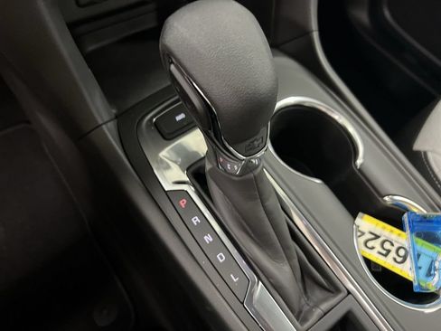 Used 2023 Chevrolet Equinox LS AWD/4WD image 16