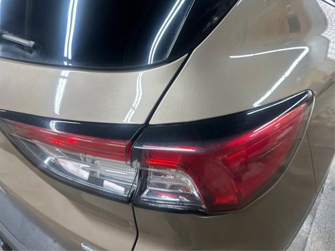 Used 2020 Ford Escape Titanium image 22