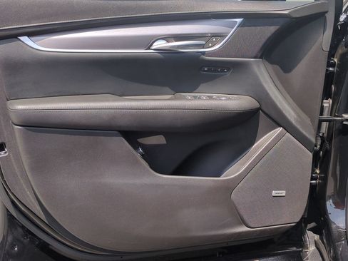 Used 2019 Cadillac XT5 Luxury AWD/4WD image 18