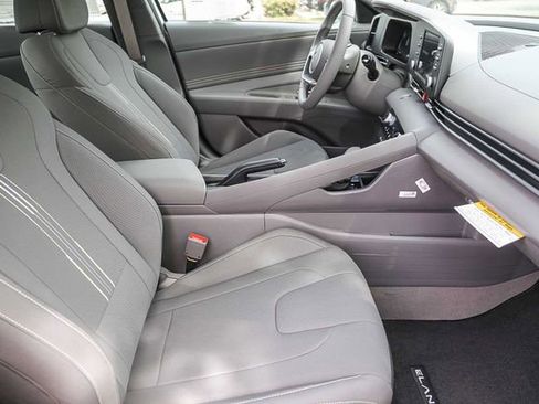New 2026 Hyundai Elantra Sport FWD image 17