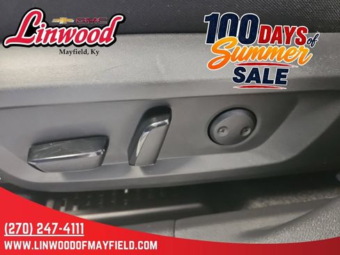 Used 2023 Nissan Rogue SV AWD/4WD image 18