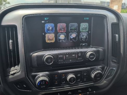 Used 2017 Chevrolet Silverado 1500 LTZ Z71 w/ LTZ Plus Package AWD/4WD image 22