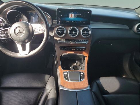 Used 2020 Mercedes-Benz GLC 300 4MATIC image 10