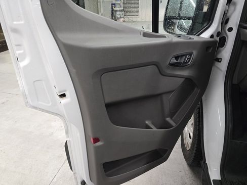 Used 2024 Ford Transit 350 XLT image 14