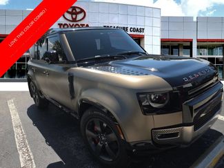 Used 2020 Land Rover Defender 110 X AWD/4WD video 1