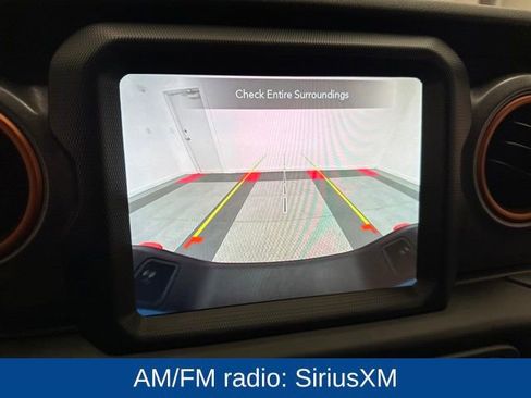 Used 2023 Jeep Gladiator Mojave w/ Cold Weather Group image 11