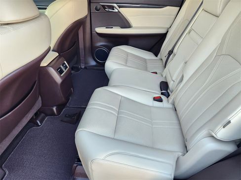 Used 2020 Lexus RX 350L Luxury image 31