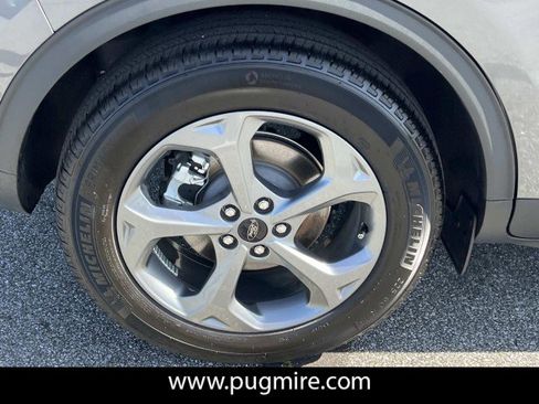 Used 2025 Ford Escape ST-Line w/ Tech Pack #1 image 17