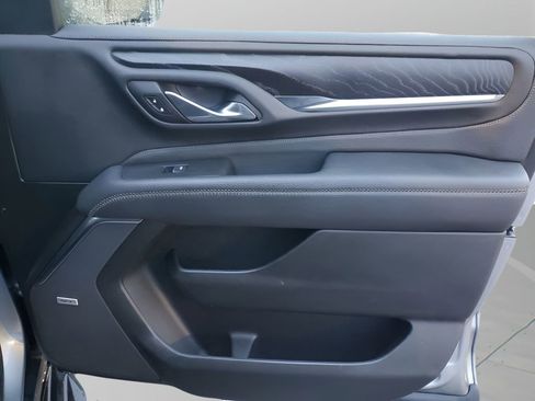 Used 2023 GMC Yukon Denali image 13