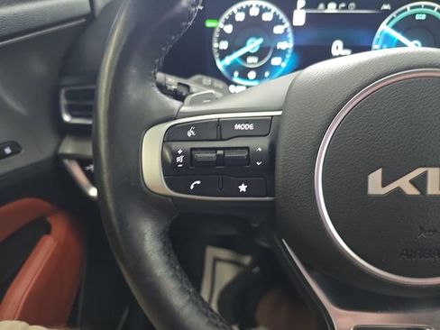 Certified 2023 Kia Sportage SX Prestige image 20