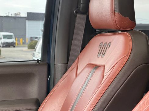 Used 2019 Ford F250 King Ranch w/ King Ranch Ultimate Package AWD/4WD image 17
